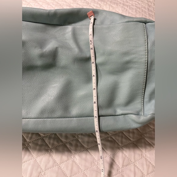 Steve Madden Light Blue/Mint Shoulder Bag Purse with Gold Hardware - Picture 10 of 16